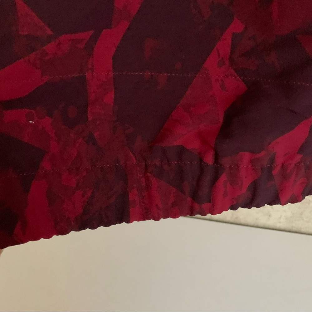 Reebok Hoodie Red And Black Patterned Pullover Ja… - image 8